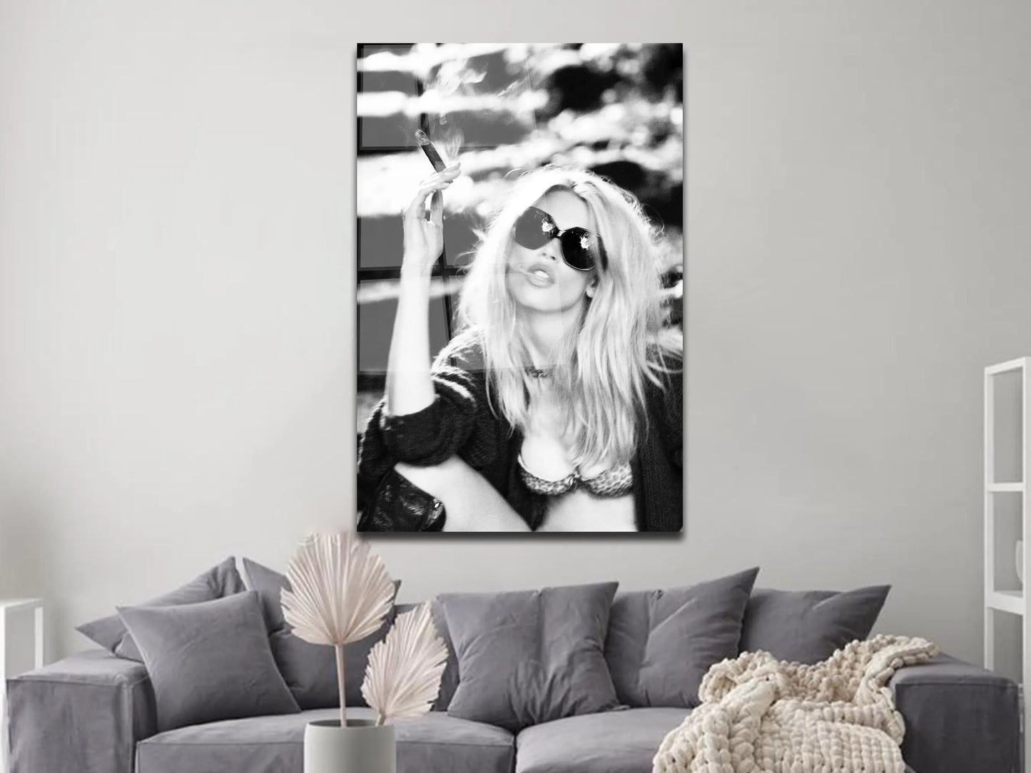 Woman with Cigarette Glass Canvas, Claudia Schiffer with Cigarette Wall Décor, Tempered Glass wall art, Woman wall Décor