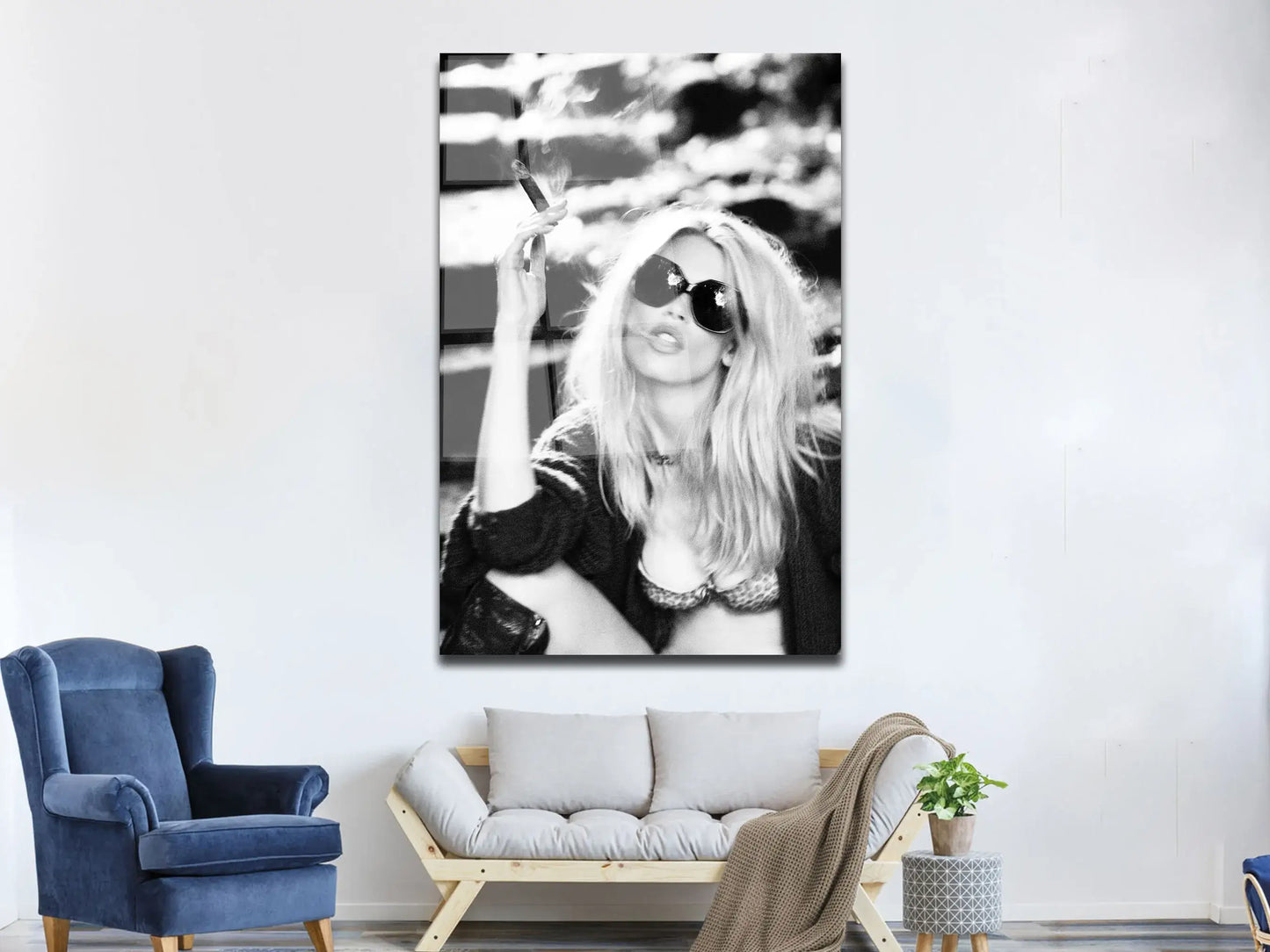 Woman with Cigarette Glass Canvas, Claudia Schiffer with Cigarette Wall Décor, Tempered Glass wall art, Woman wall Décor